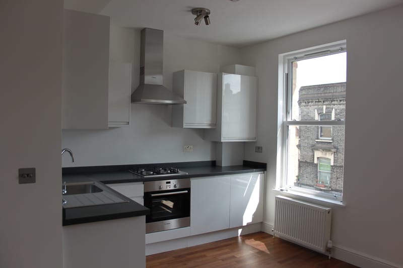 Six flats and retail unit 2014/15