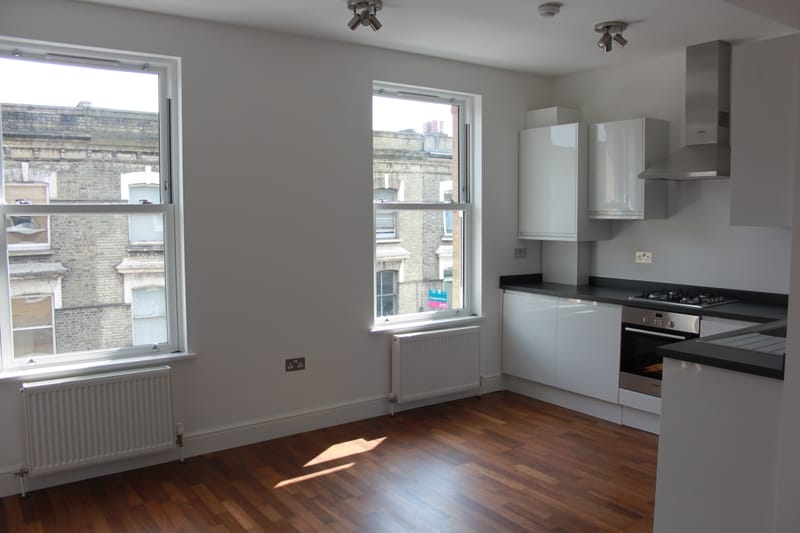 Six flats and retail unit 2014/15