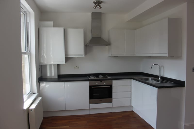 Six flats and retail unit 2014/15