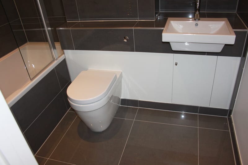 Six flats and retail unit 2014/15