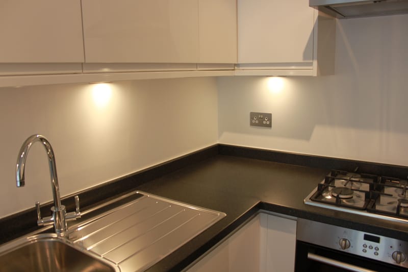 Six flats and retail unit 2014/15