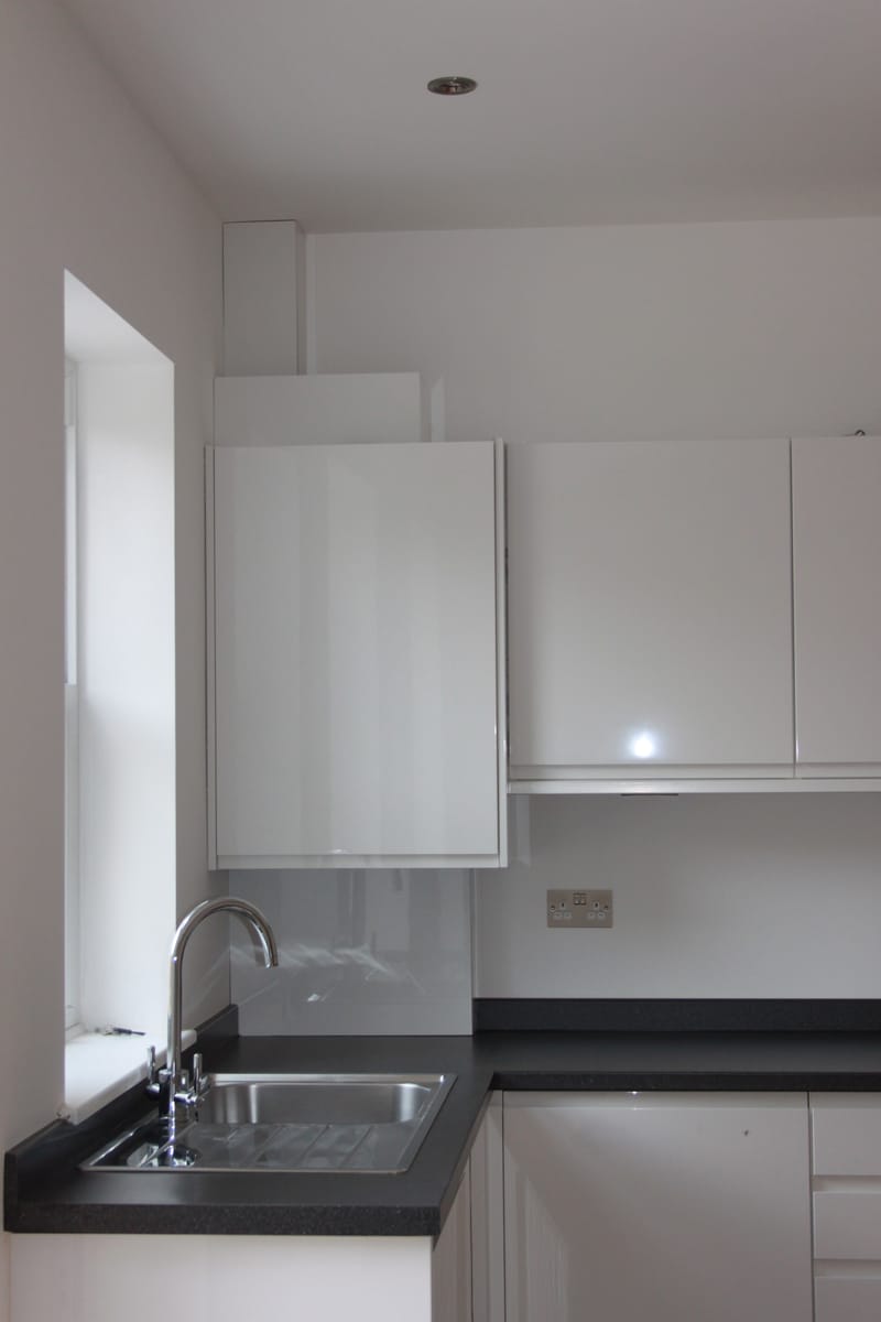 Six flats and retail unit 2014/15