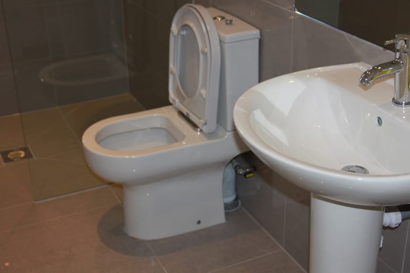 Six flats and retail unit 2014/15