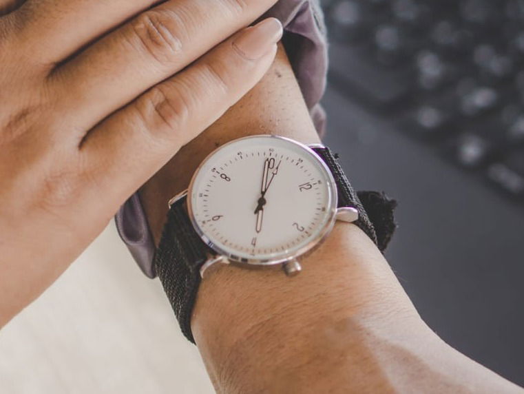 קבוצות קבועות בסטודיו ומחירים