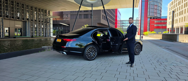 How a luxury chauffeur service influences your company's image