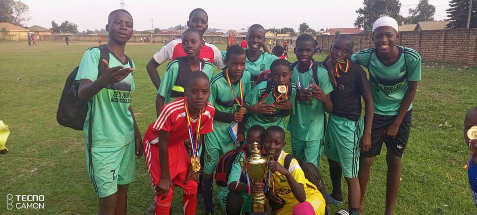 Mastery ball control & passing drill challenge ⚽🔥 Building the next generation