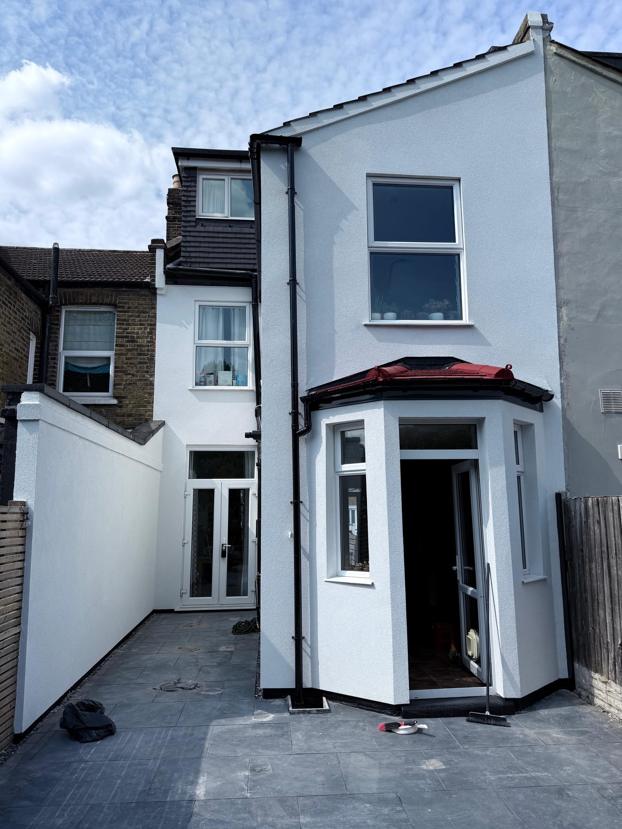 Silicone Rendering Completed in Earlsfield | GMK Builders