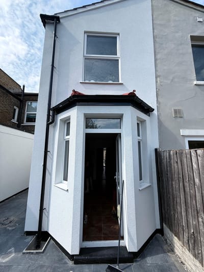 Silicone Rendering in Bromley: Benefits, Costs & Why It’s Worth It