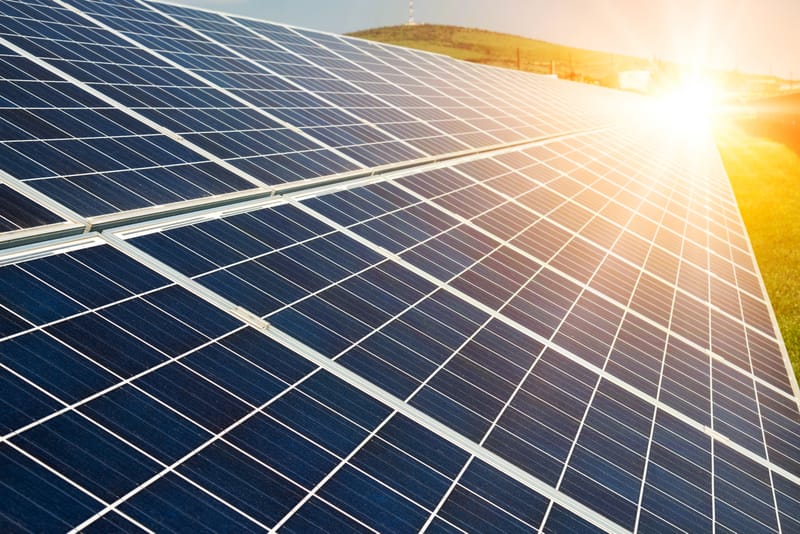 L’Énergie Solaire : Avantages, Applications et Perspectives d'Avenir