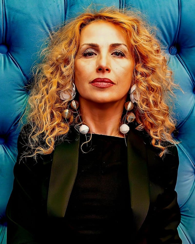 Irina Mihaela  Stoian