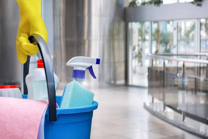 Retail Space Cleaning