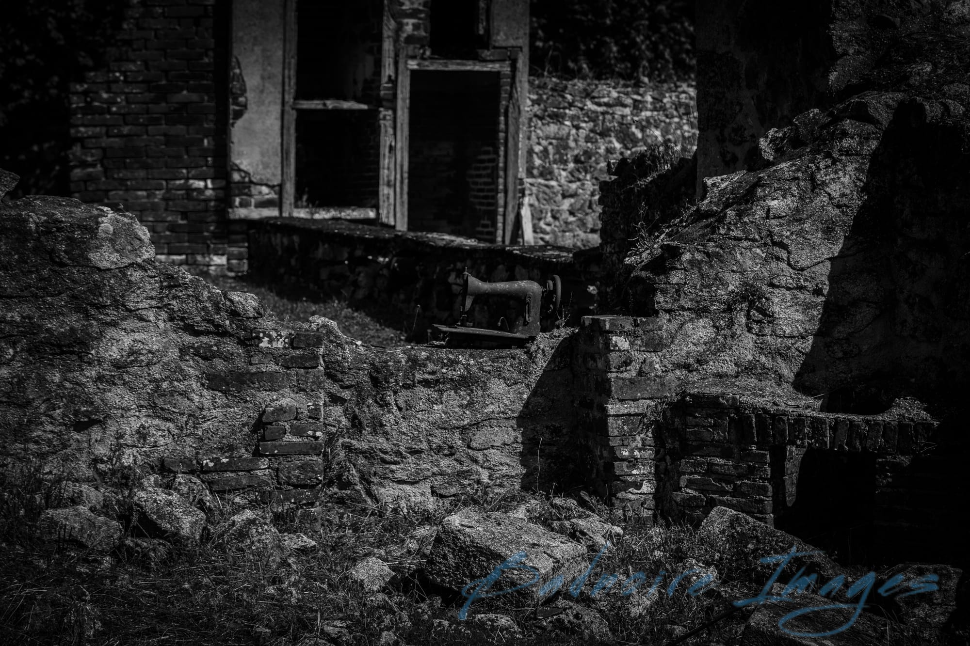 Household objects and cars