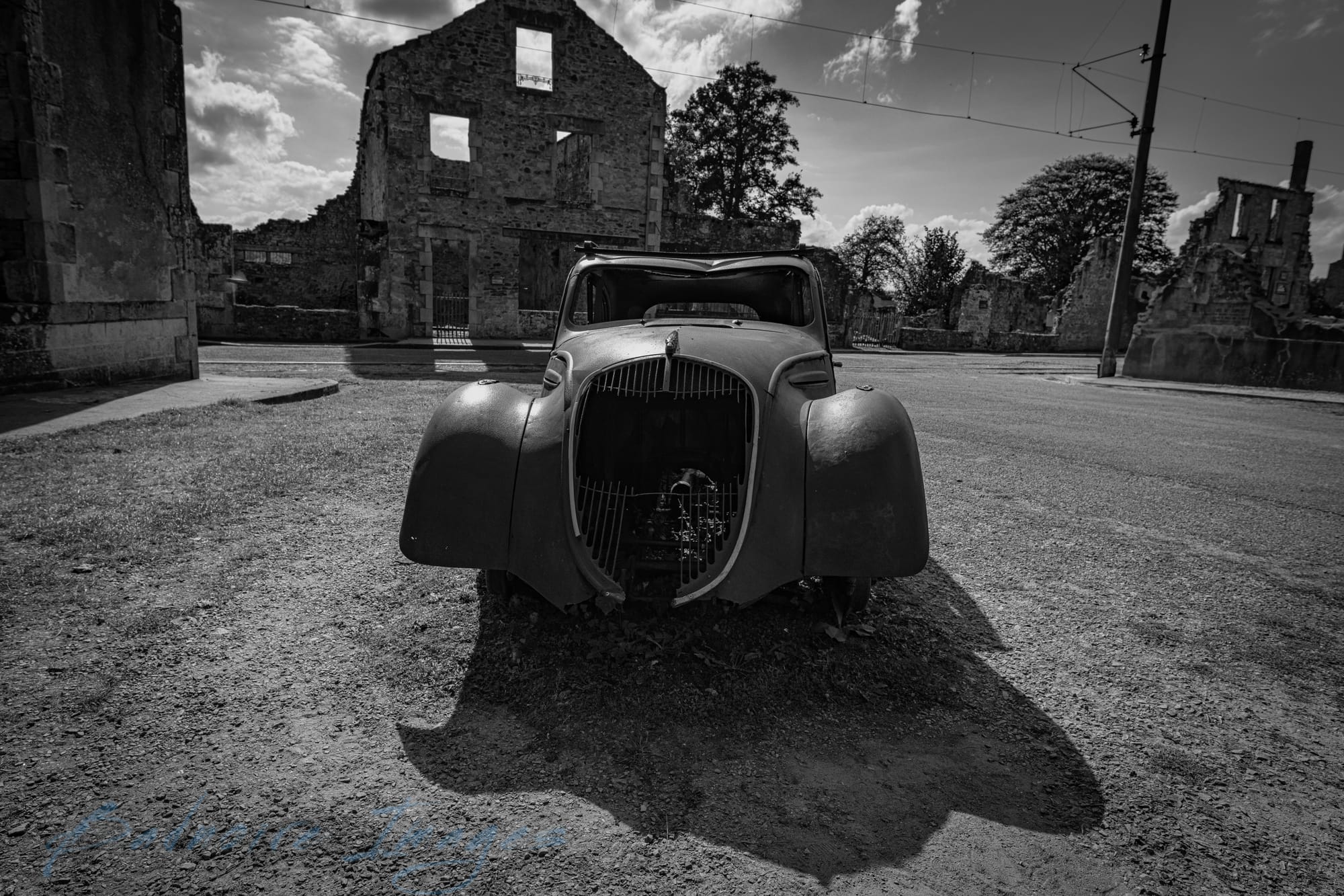 Household objects and cars