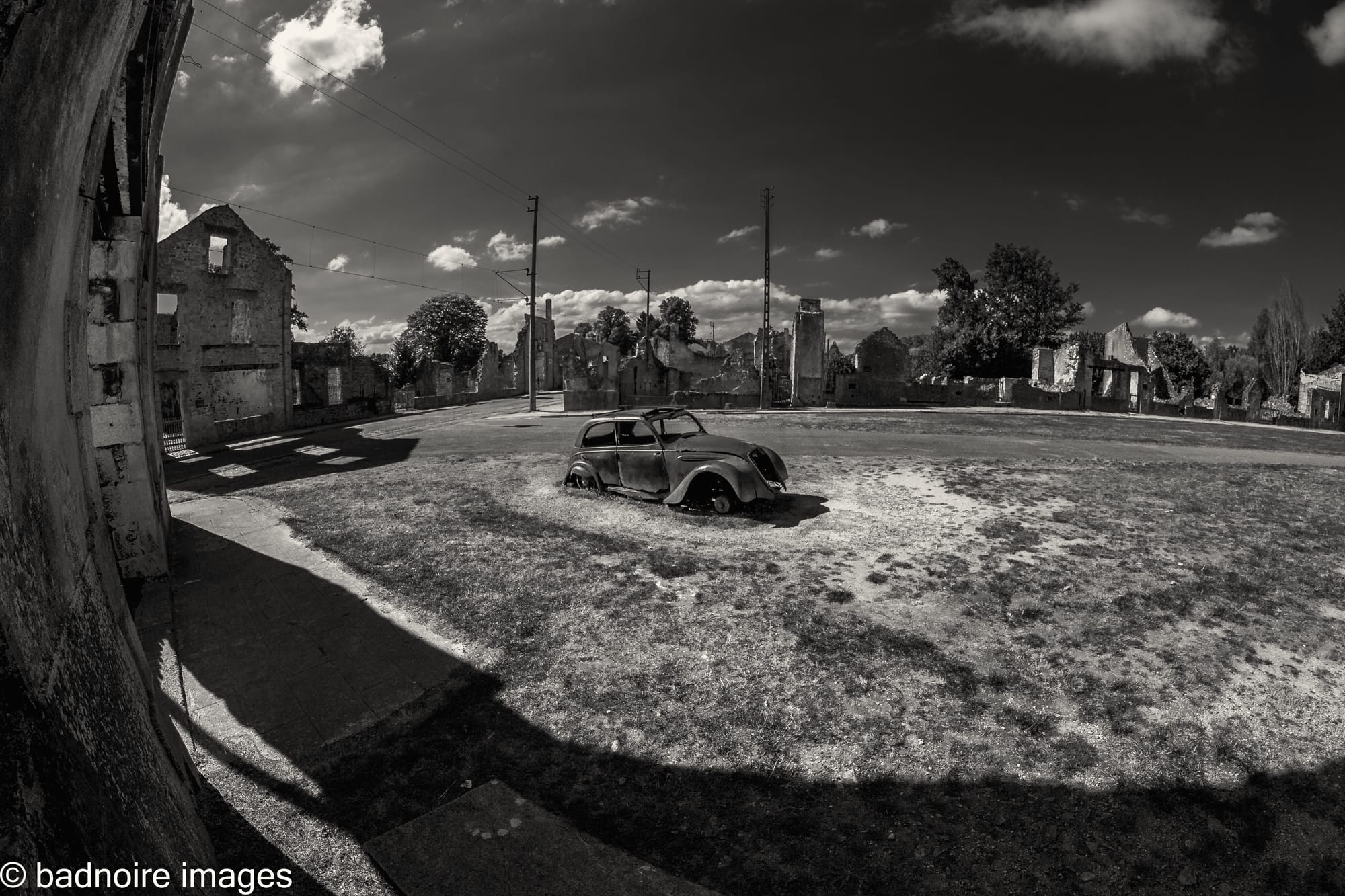 Household objects and cars