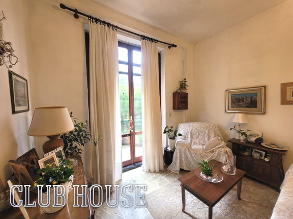 ► RIF. 102 - VIAREGGIO - MONTRAMITO - TERRATETTO - Euro 245.000