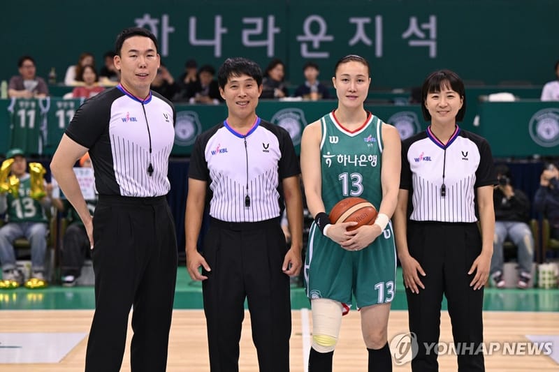 WKBL 최다득점 김정은이 김정은에게 건넨 위로 "참 고생했다" - 메이저저장소와함께...