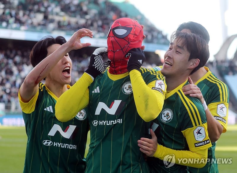 전북, K리그1 잔류 성공…이랜드와 승강PO 합계 4-2 승리 메이저저장소와함께...