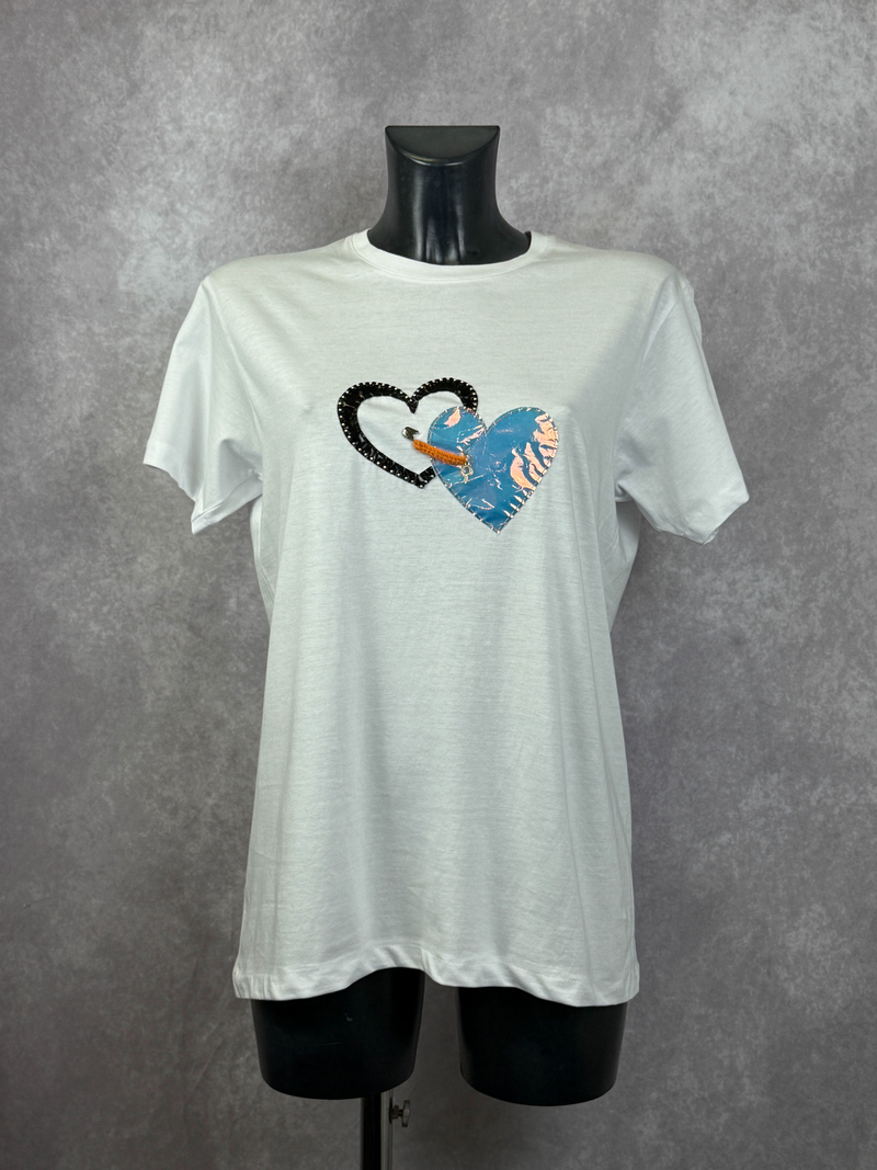 T-Shirt Cuori Spillati — Bianco — foto 2
