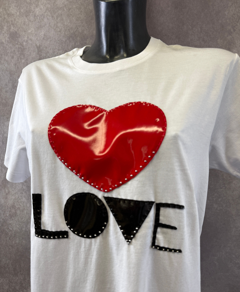 T-Shirt LOVE — foto 3