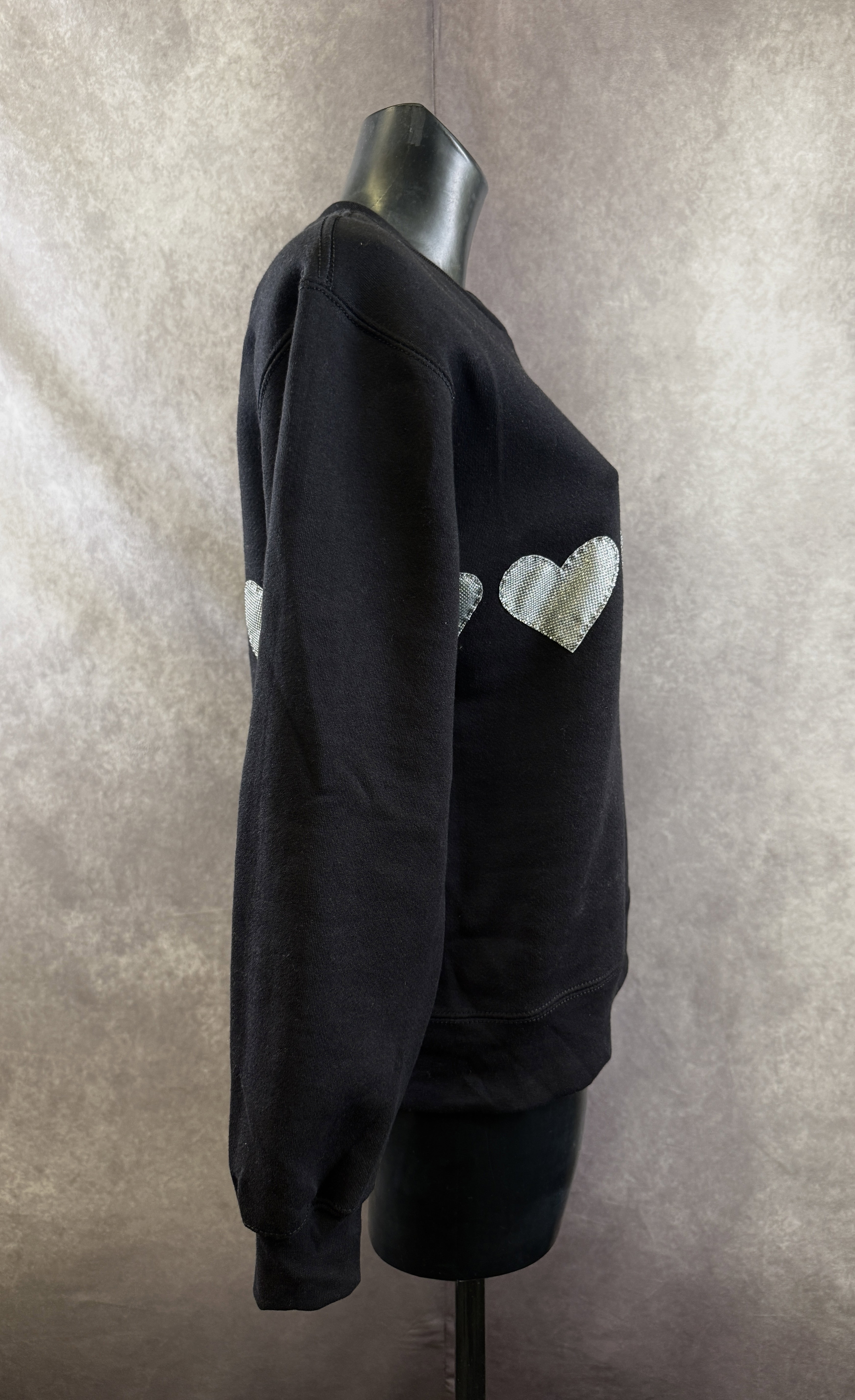 Felpa Giro Cuori — Nero — foto 2