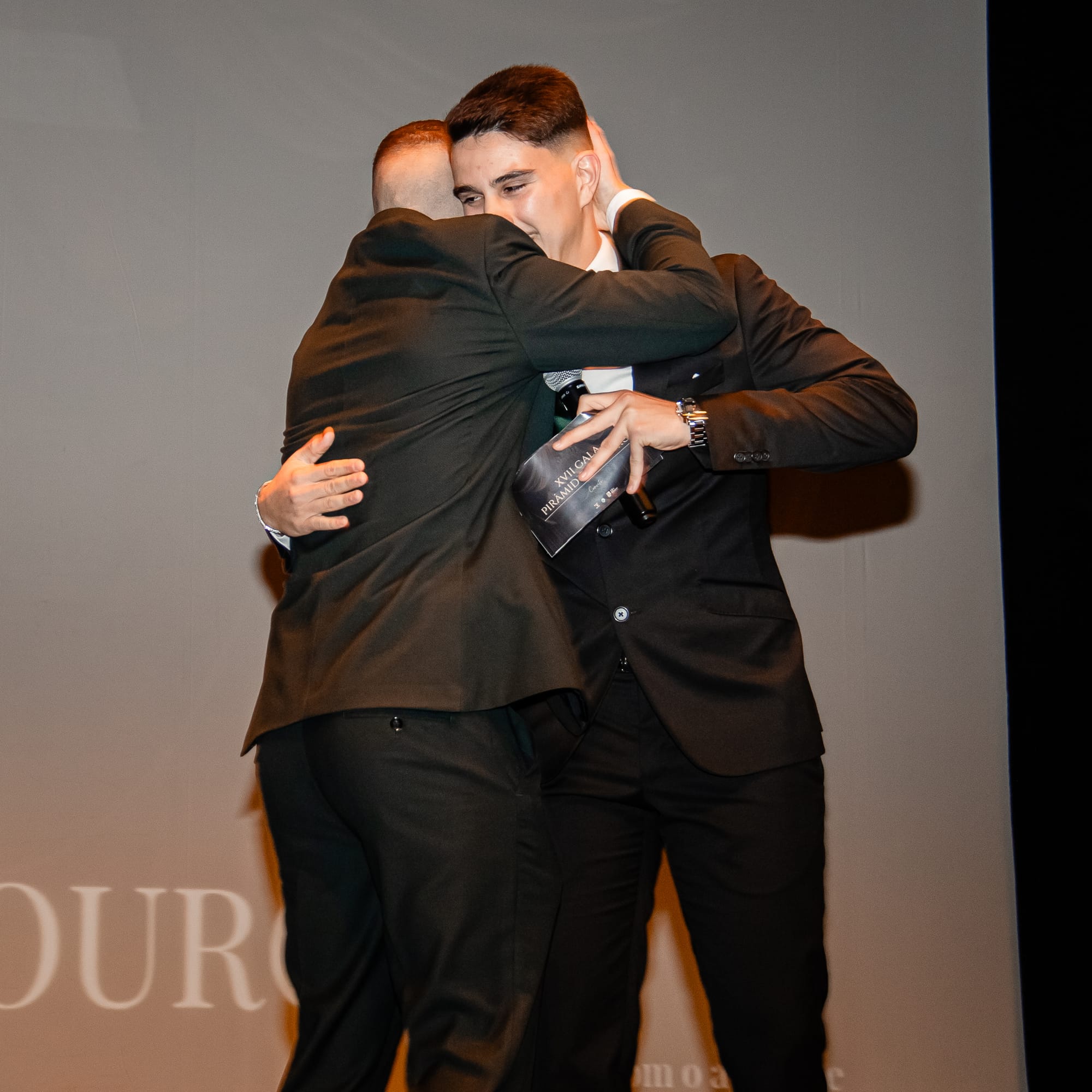 XVII GALA PIRÂMIDES DE OURO