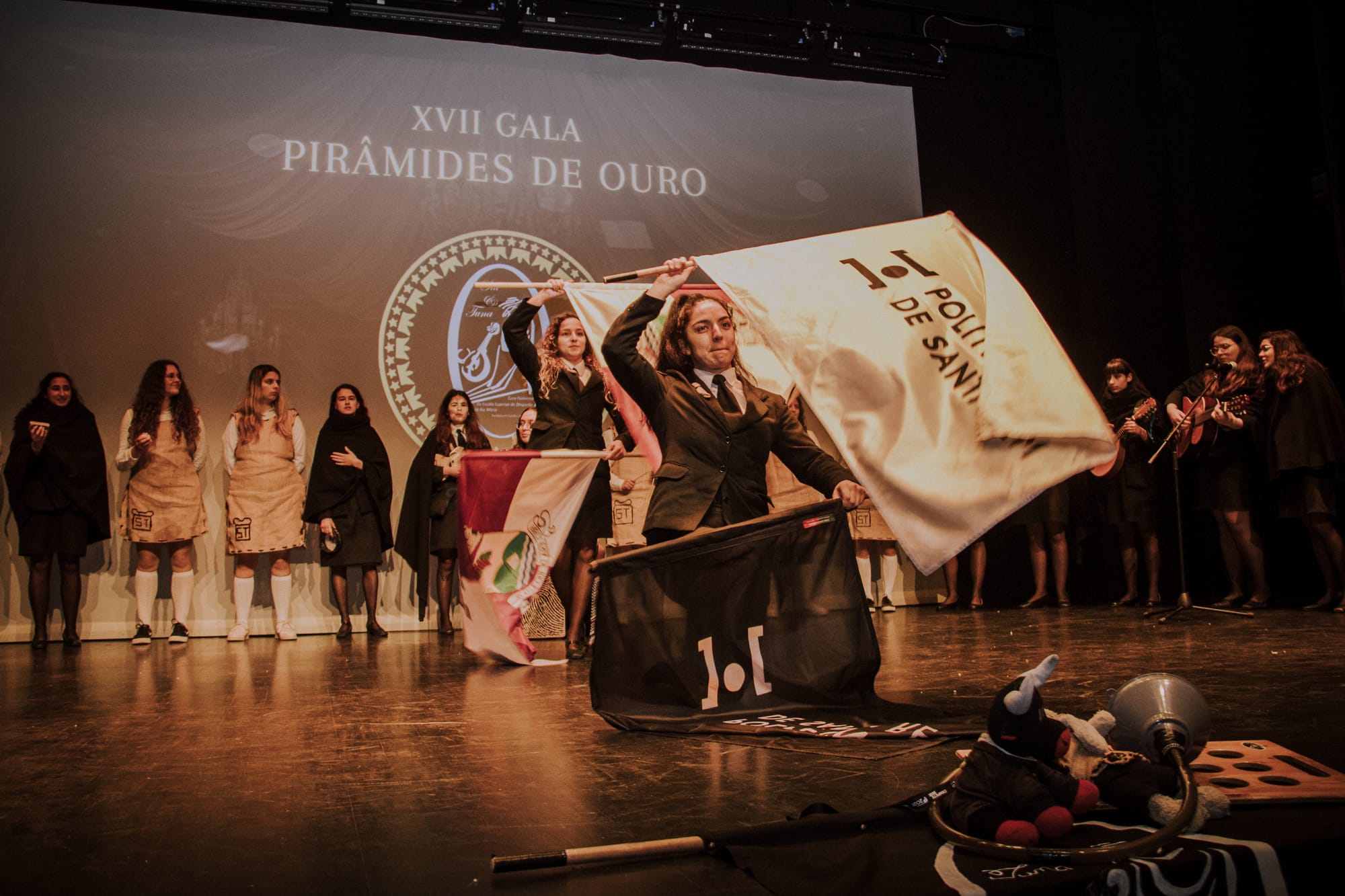 XVII GALA PIRÂMIDES DE OURO