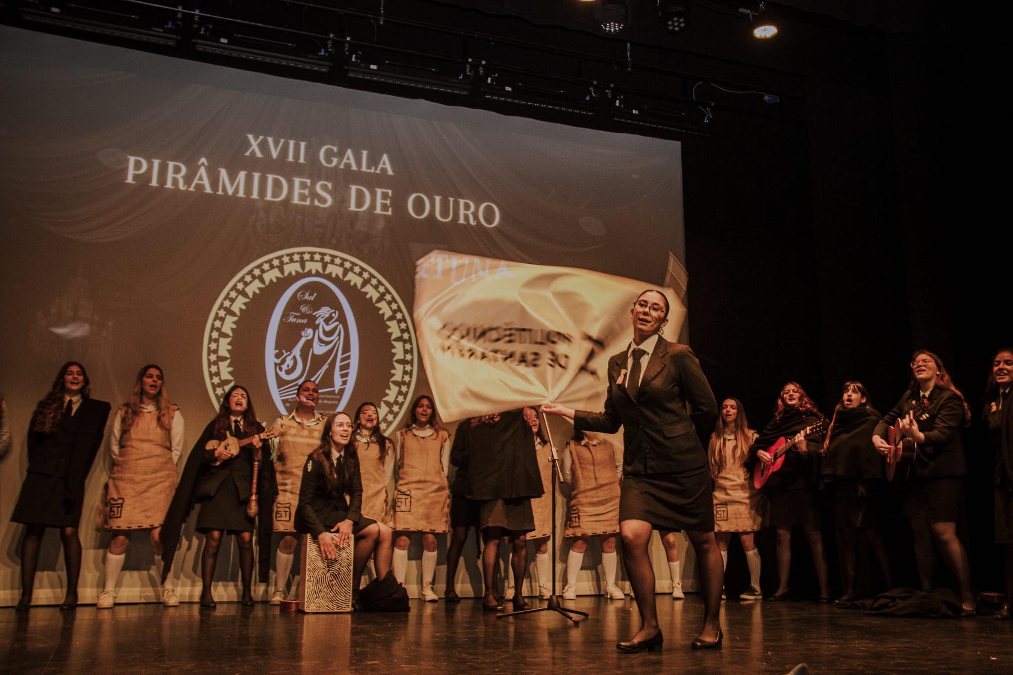 XVII GALA PIRÂMIDES DE OURO