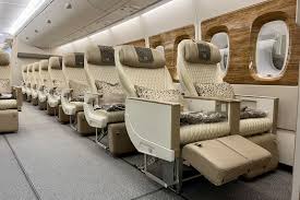 THE BEST TOP ECONOMY AIRLINES IN THE WORLD