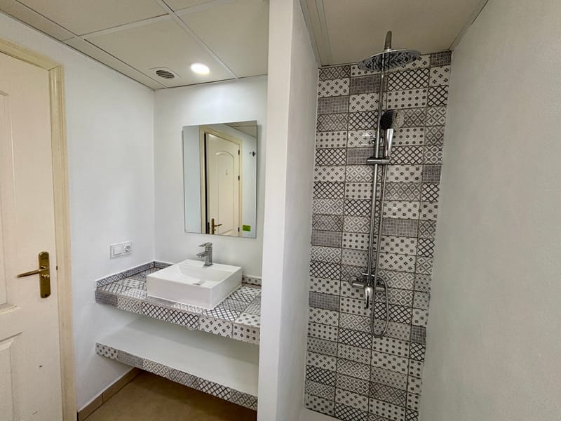 Nuevo baño en Estartit