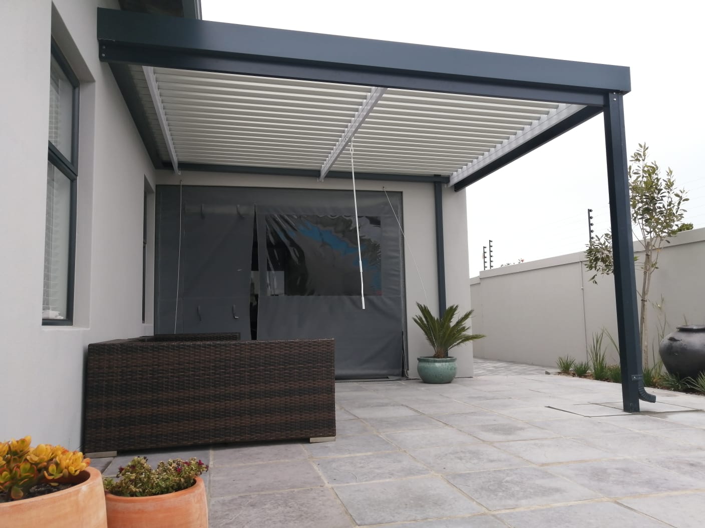 Adjustable Louvre Awning