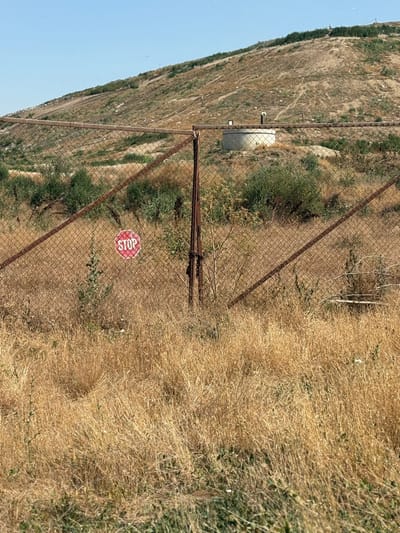 Emisii de metan și intimidare: organizațiile de mediu semnalează presiuni abuzive din partea operatorului gropii de gunoi de la Vidra