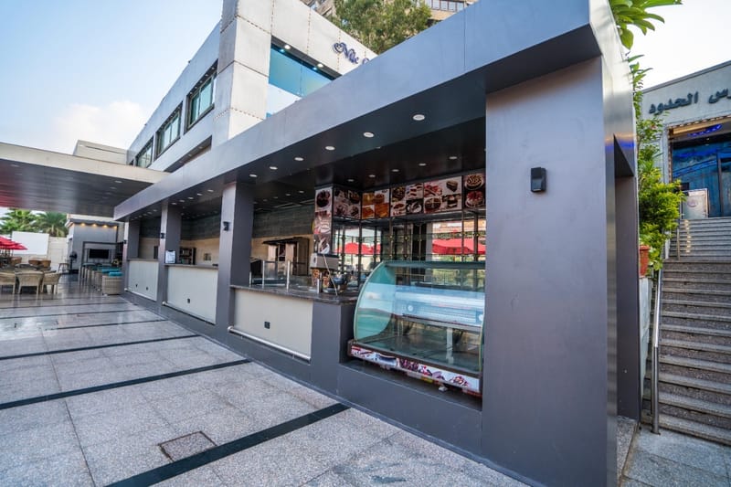 Experience the epitome of riverside luxury.