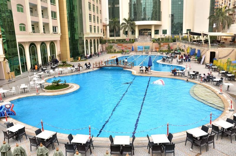 Club house hotel and pool