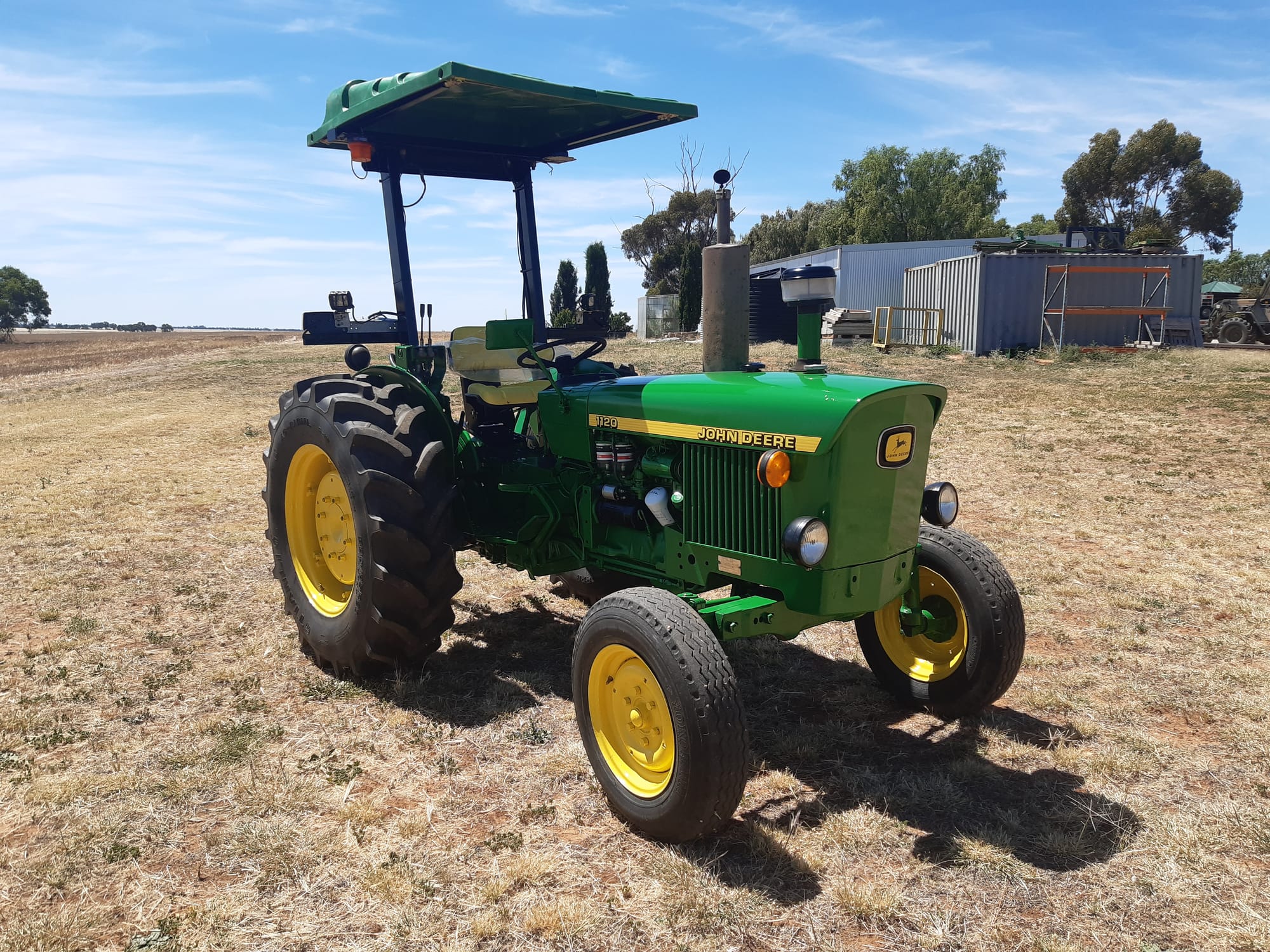 John Deere 1120