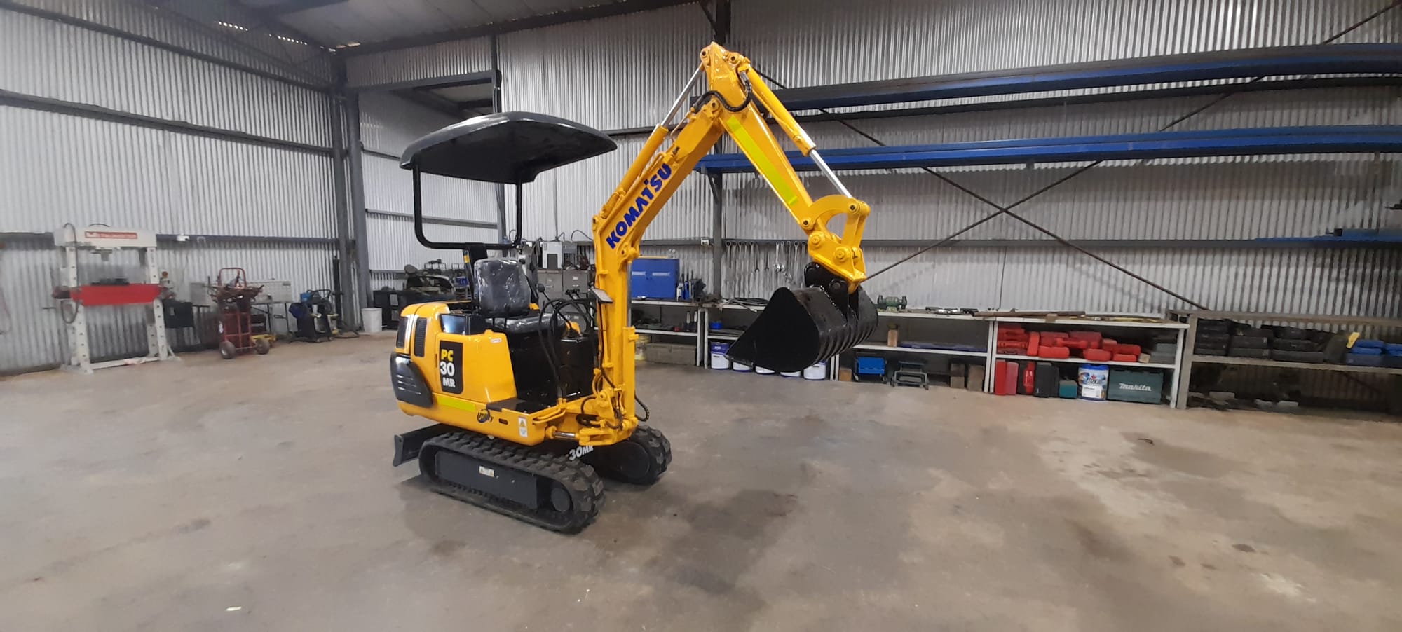 Excavators , bull dozers , skid steers 