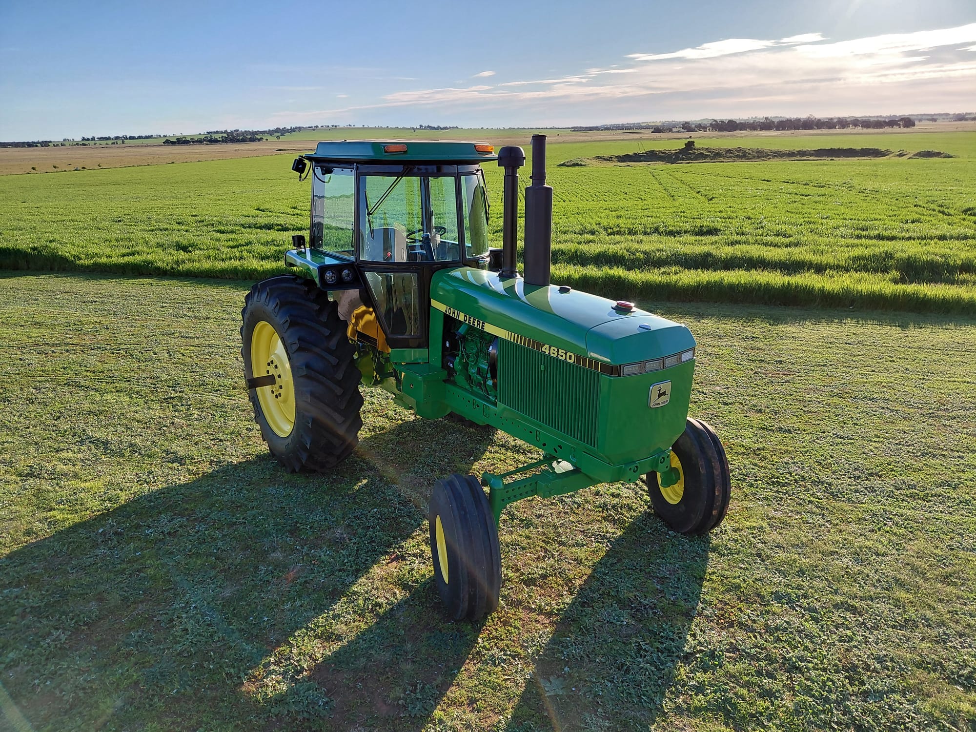John Deere 4650