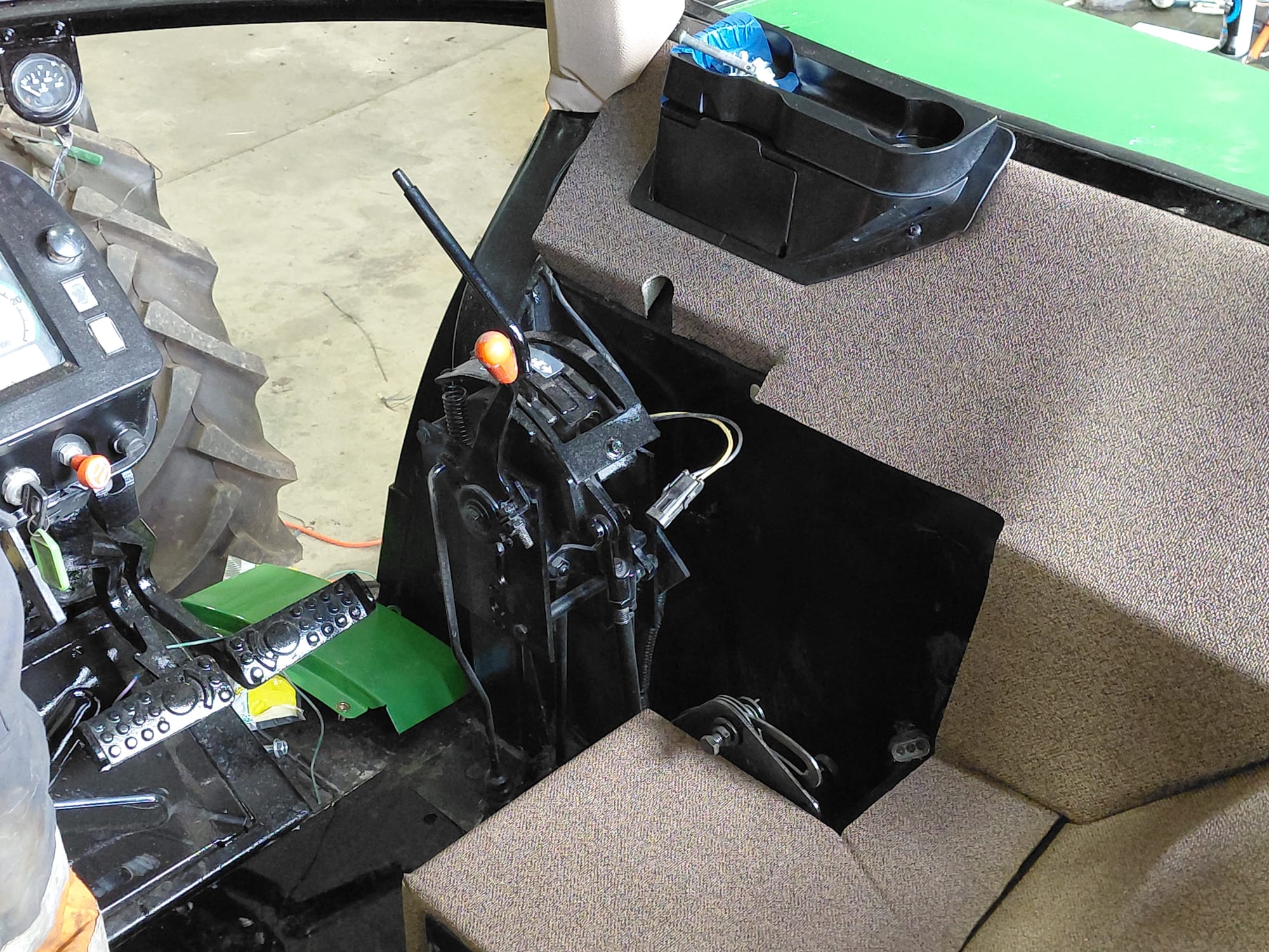 John Deere 4455