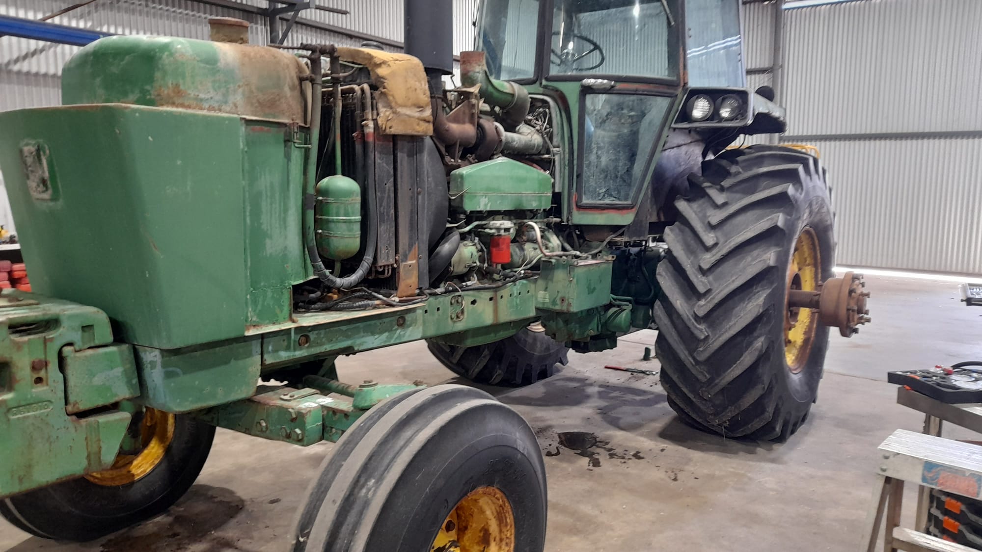 John Deere 4840