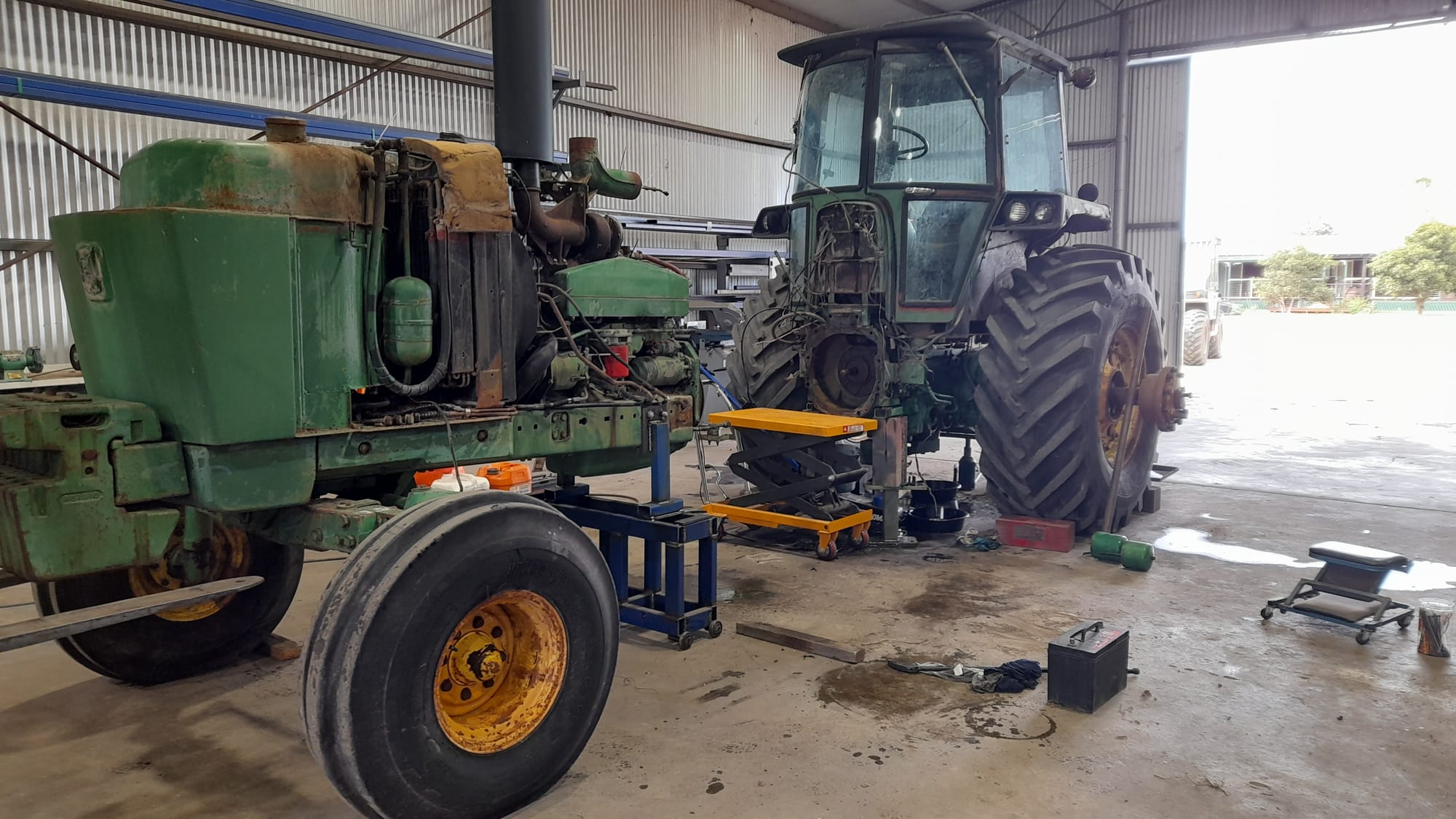 John Deere 4840
