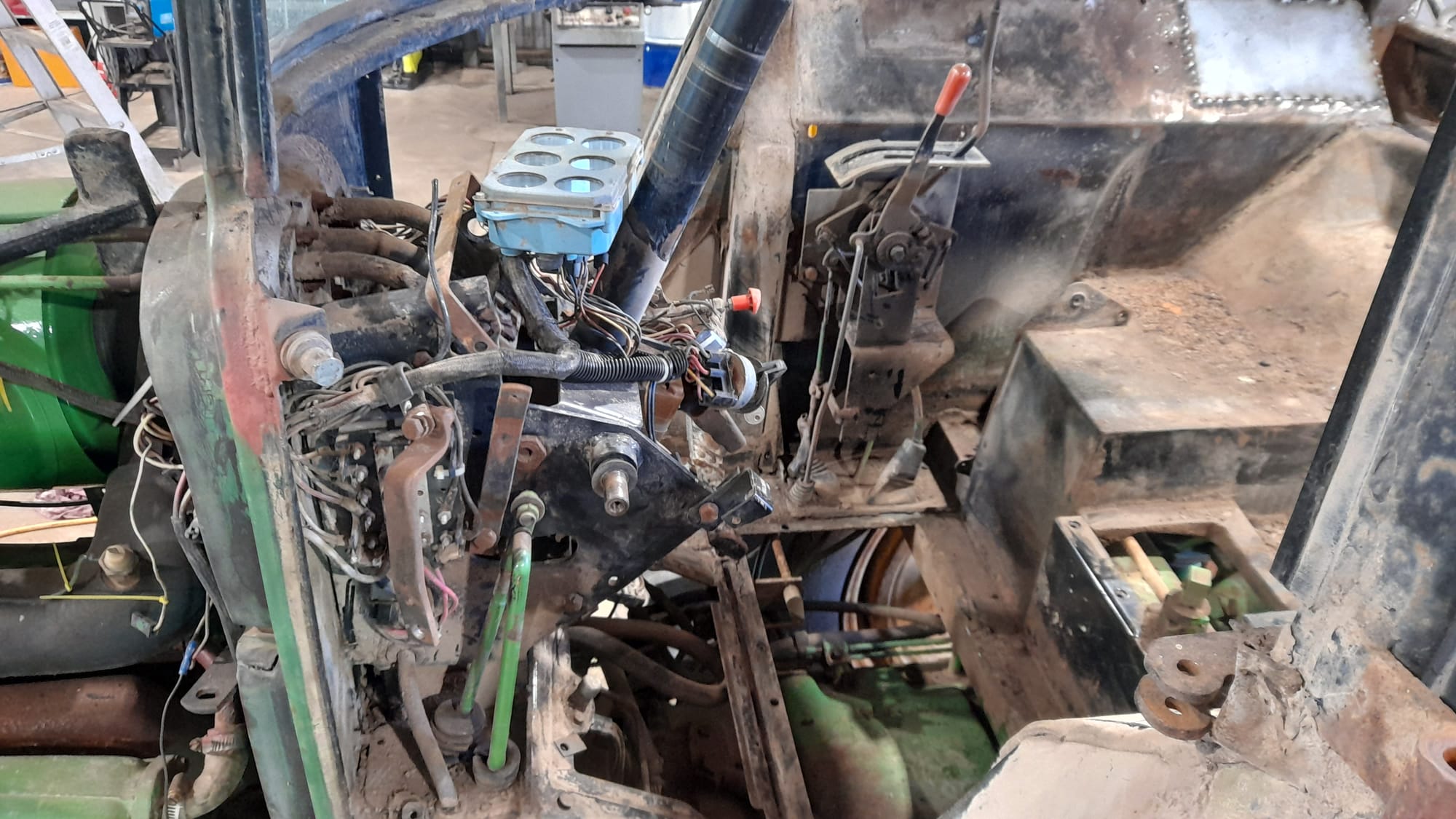 John Deere 4840