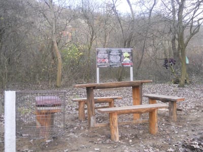 Pihenőhelyek, szemétlerakók a tanösvényen! 2013.