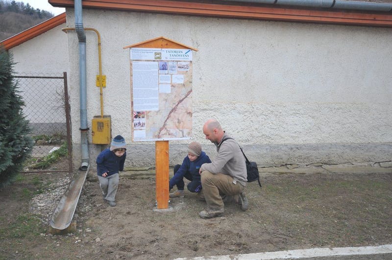 Keményfi József emléktábla felállítása