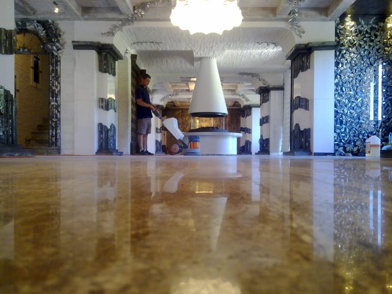 Грижа за каменните подове: ключът към дълготрайна красота и защита