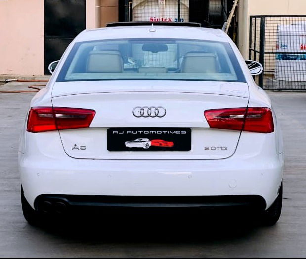 AUDI - A6