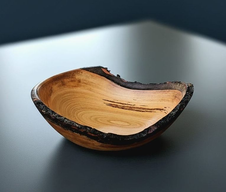 Naturrand-Schale €30,-