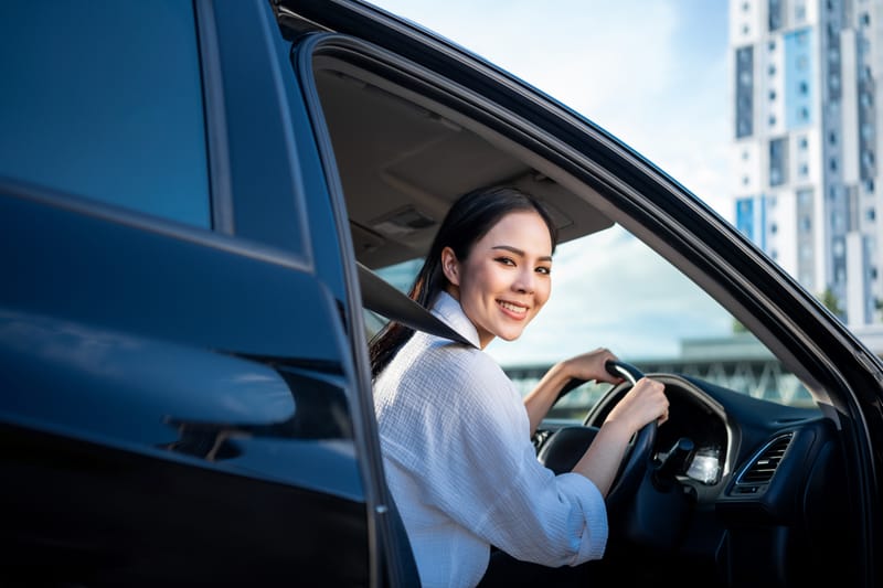 SEZONSKI VOZAČ PUTNIČKOG KOMBIJA/AUTA