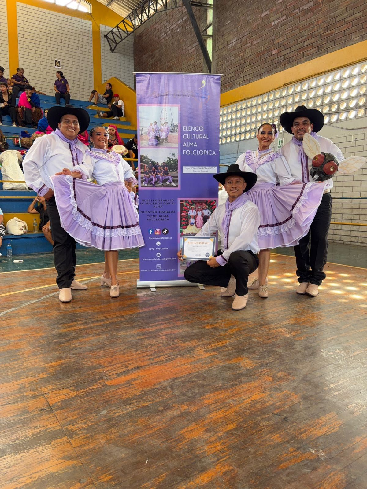 Vestuario de Polca Tradicional