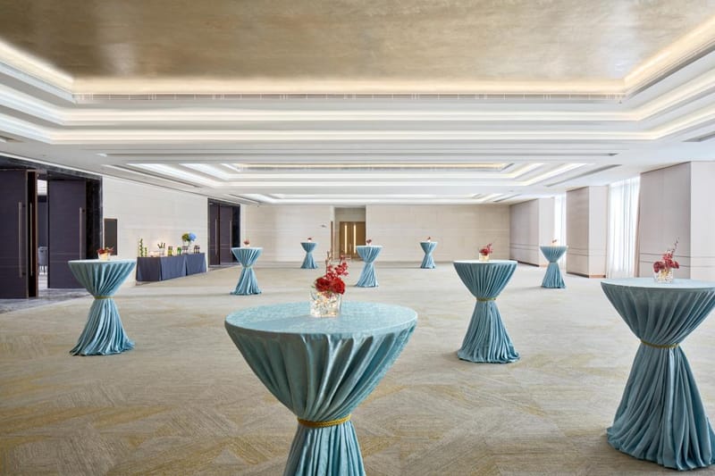 COCKTAIL RECEPTION & NETWORKING