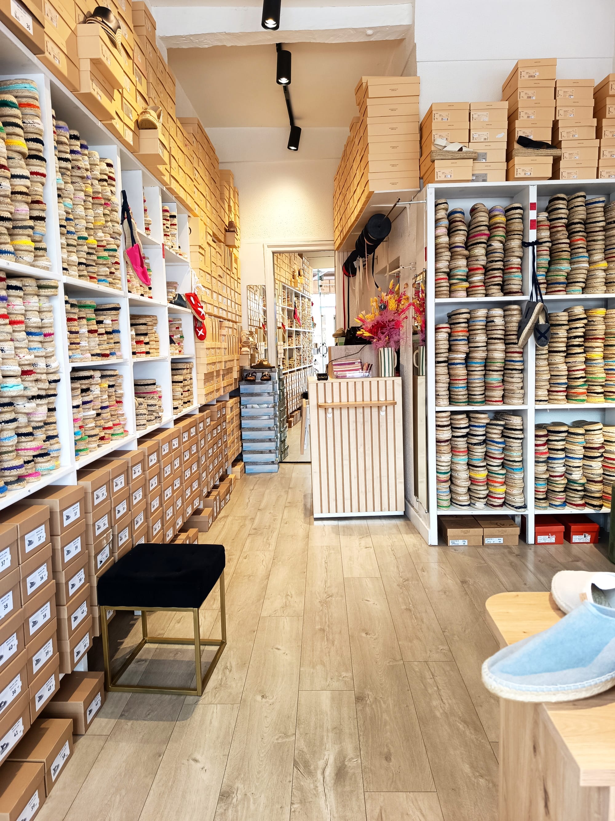 Projet d'aménagement intérieur et de décoration commerciale au Pays Basque