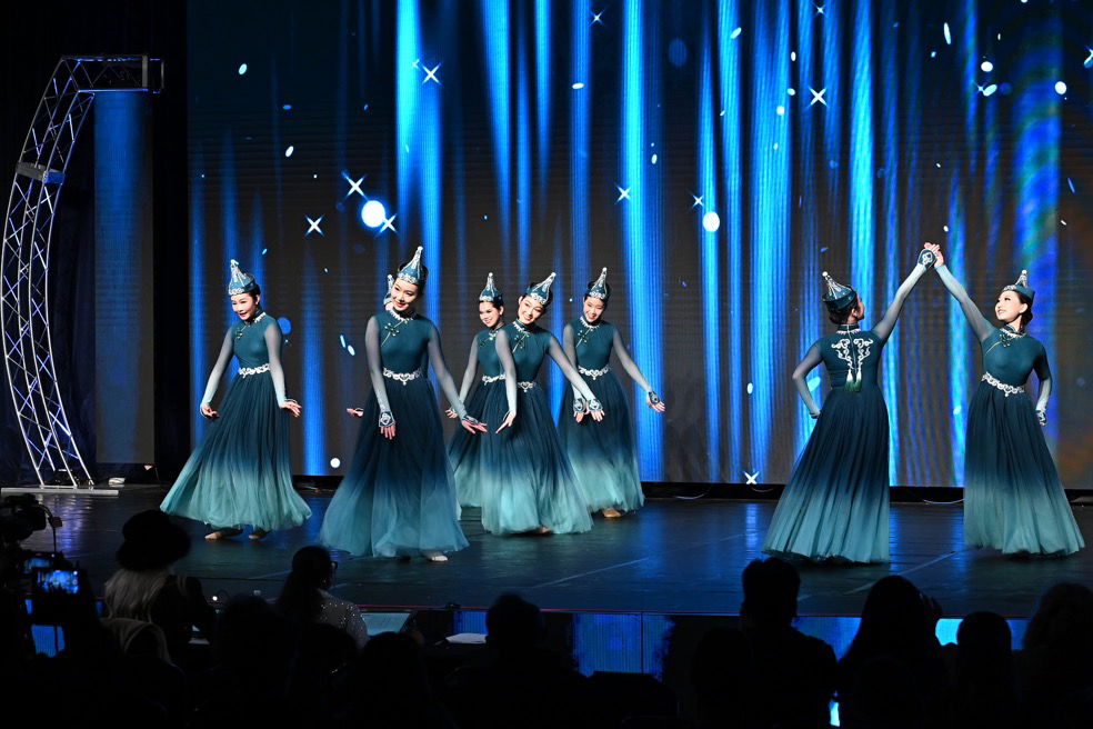 Won the Double Platinum Award and First Place in Group